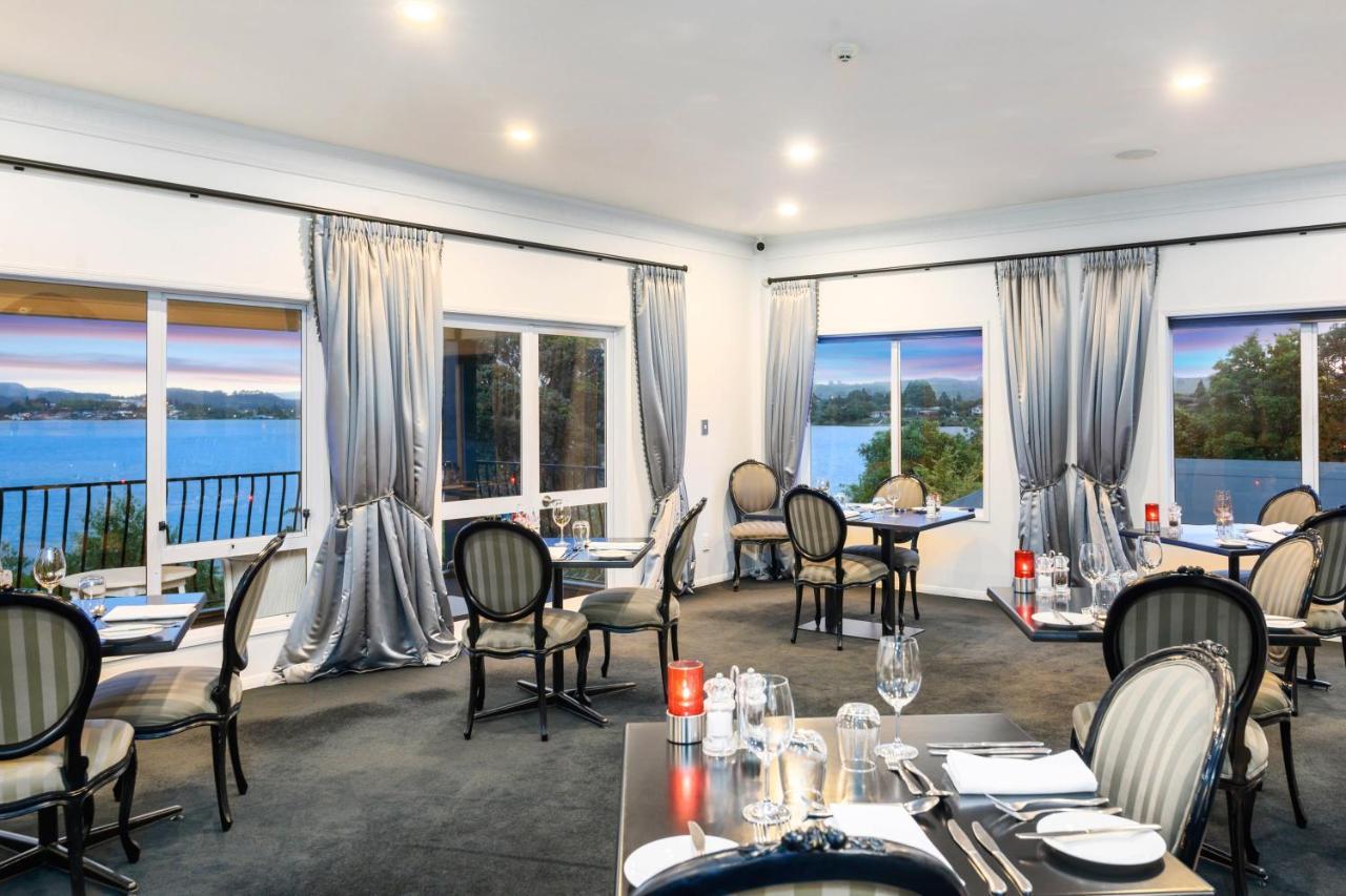 Black Swan Lakeside Boutique Hotel Rotorua Exterior photo