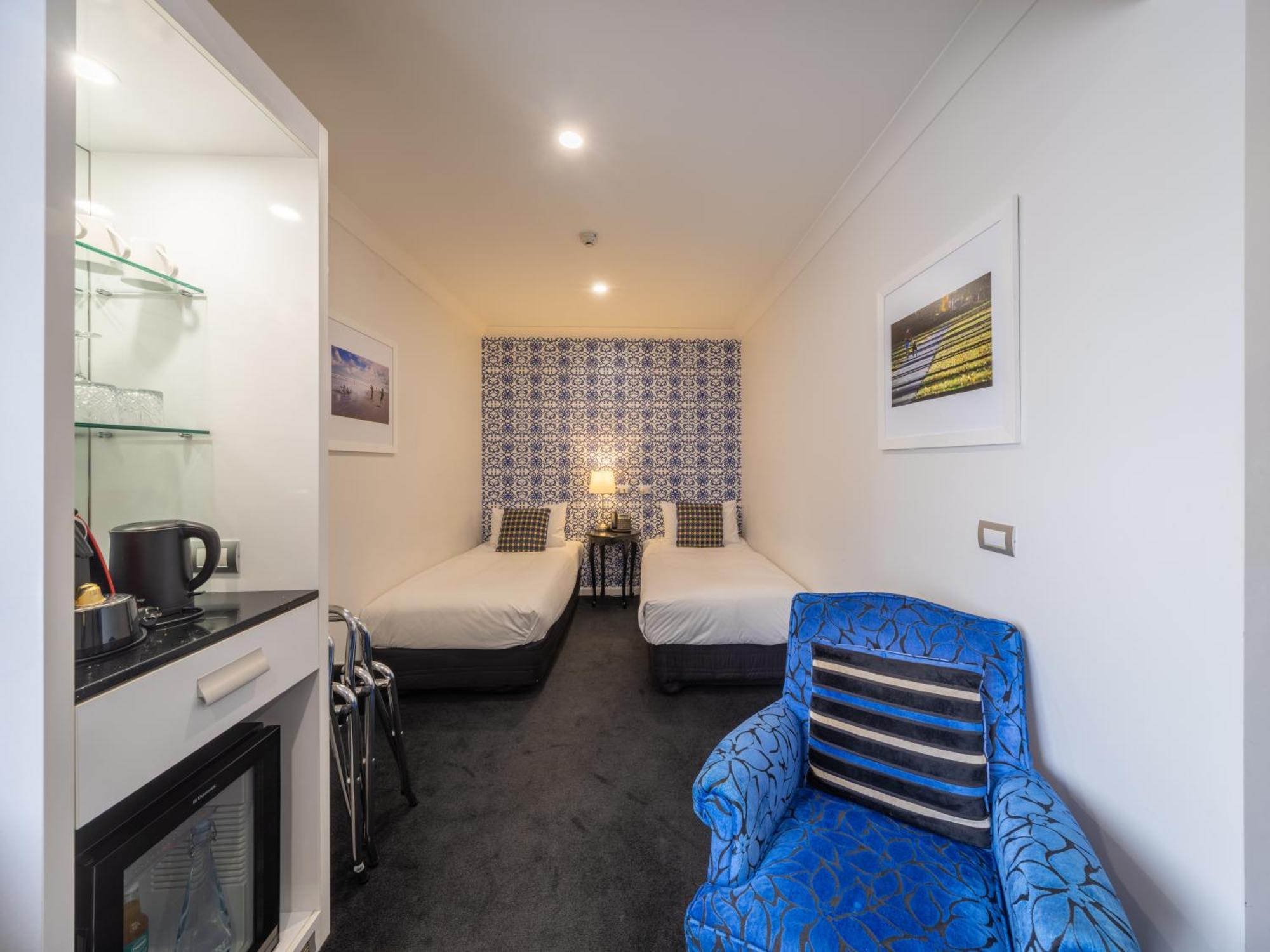 Black Swan Lakeside Boutique Hotel Rotorua Exterior photo