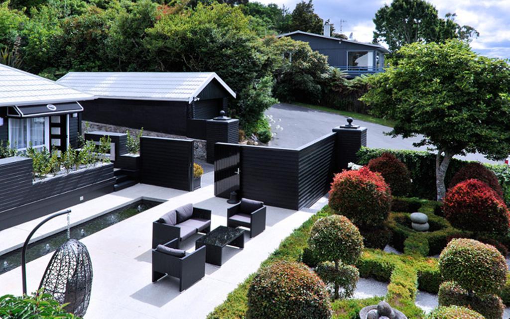 Black Swan Lakeside Boutique Hotel Rotorua Exterior photo